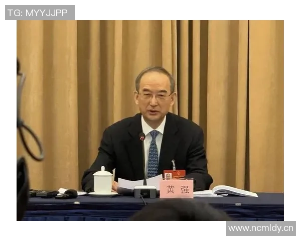 深度对话：探寻黄强的排球人生与奋斗历程
